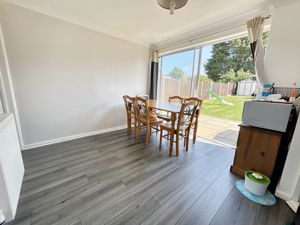 Dining room- click for photo gallery